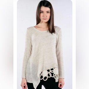 NWT Italian Asymmetric Knit Tunic Top very Soft Neutral Size M